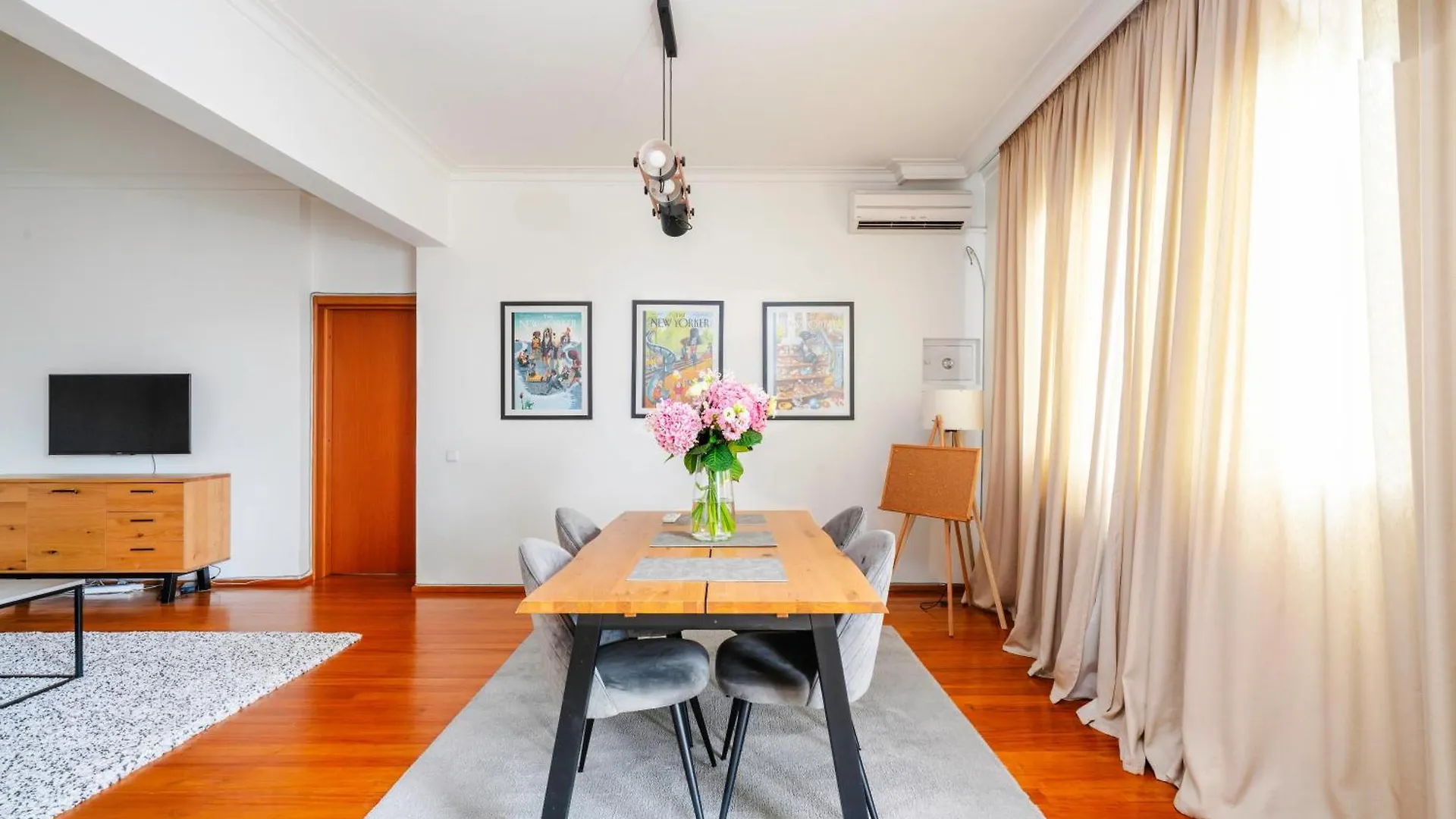 Charming 2Bd Apartment In The Heart Of The City 索菲亞